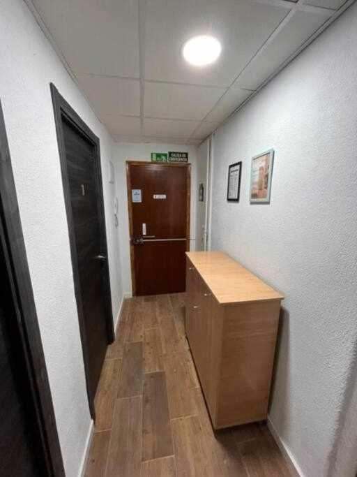 Novelda Centro Habitaciones Con Bano Privado Y Compartido , Cocina Y Terraza Zewnętrze zdjęcie